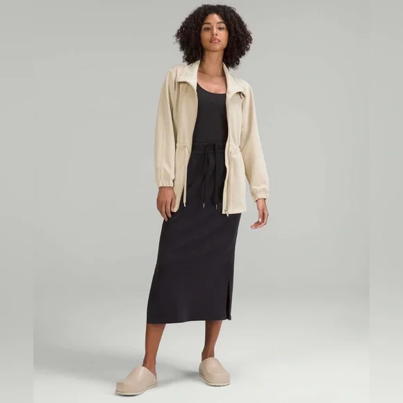 Lululemon Softstreme Cinch-Waist Jacket Trench Tan•Full Zip Pocketed Jacket•XS/2 - Picture 6 of 16